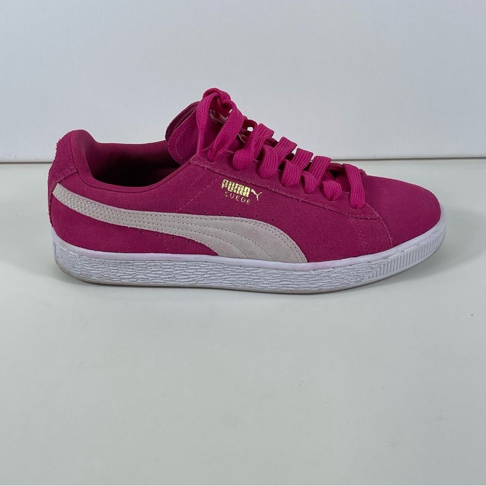 Puma Suede Classic Sneakers Women’s Size 8 Fuchsia Barbie Pink